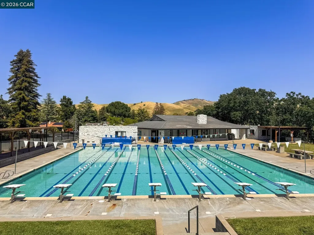 510 Mount Dell Drive Clayton CA 94517