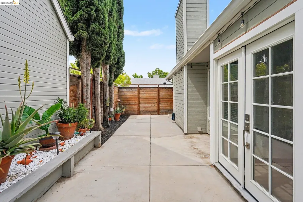 1649 Somerset Place Antioch CA 94509