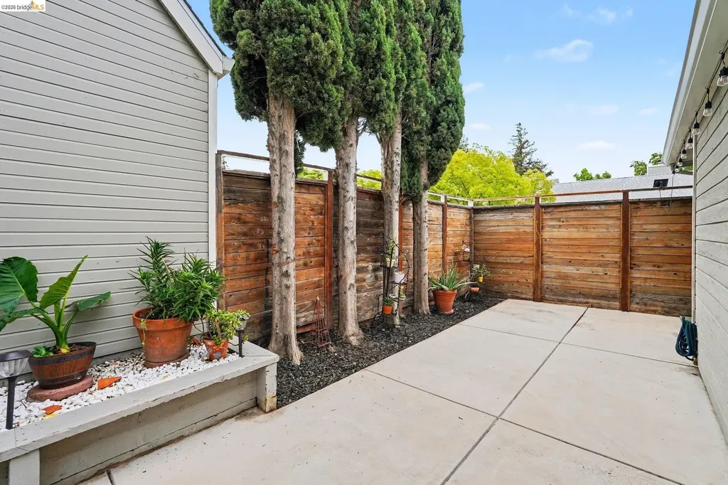 1649 Somerset Place Antioch CA 94509