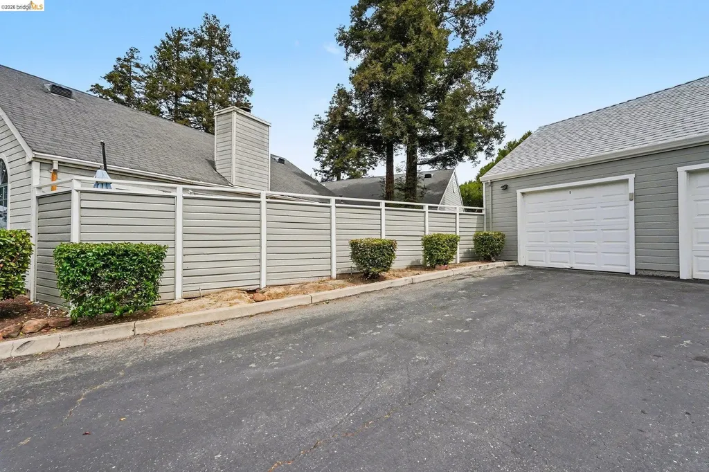 1649 Somerset Place Antioch CA 94509