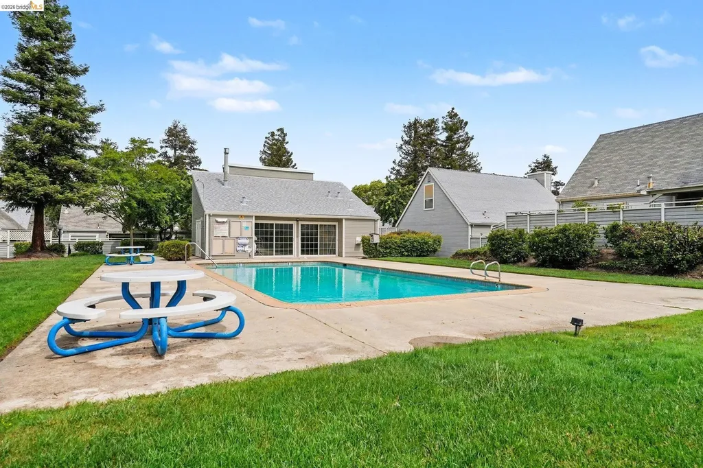 1649 Somerset Place Antioch CA 94509