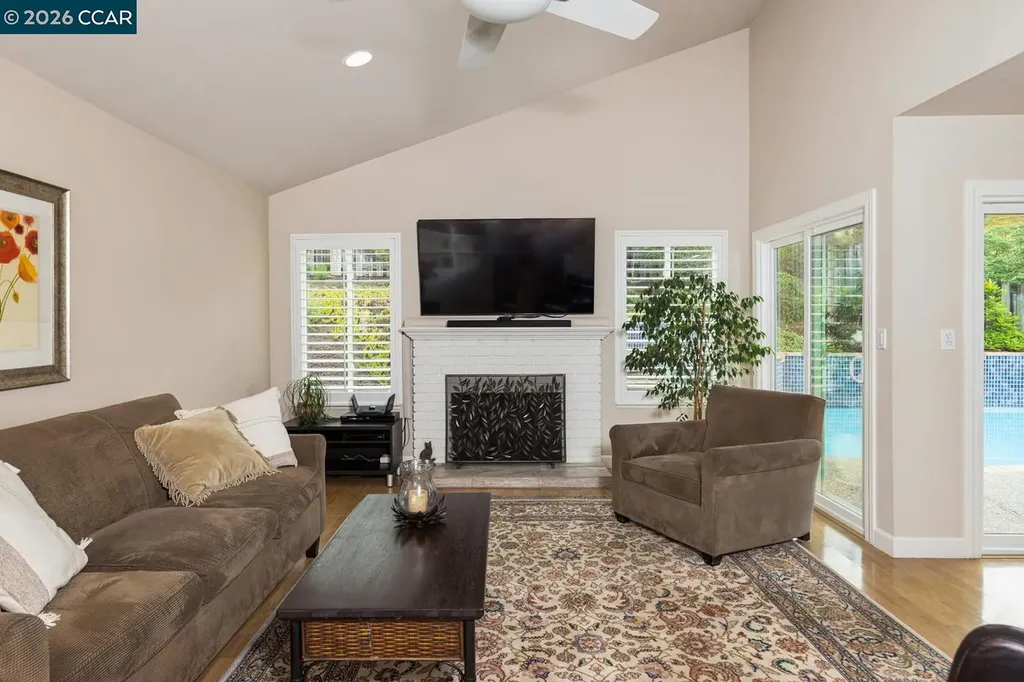 1225 Worchester Court Walnut Creek CA 94596