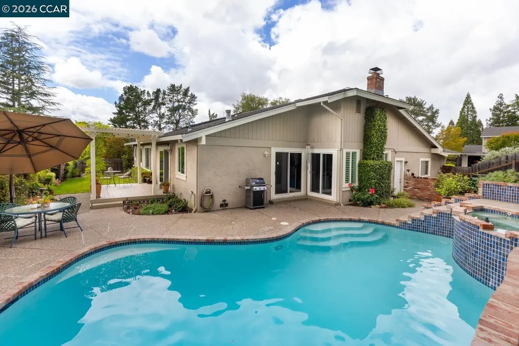 1225 Worchester Court Walnut Creek CA 94596