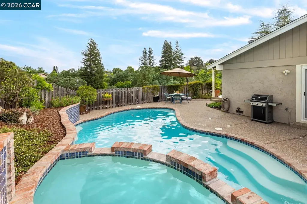 1225 Worchester Court Walnut Creek CA 94596