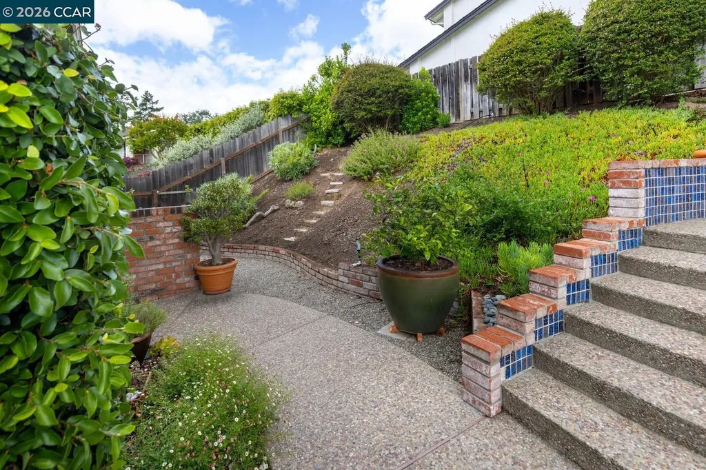 1225 Worchester Court Walnut Creek CA 94596