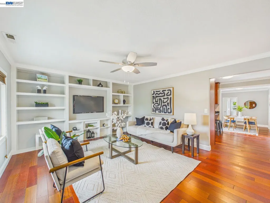 1943 Regello Court San Pablo CA 94806