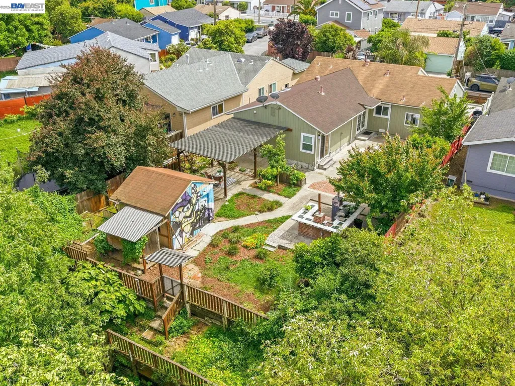 1943 Regello Court San Pablo CA 94806