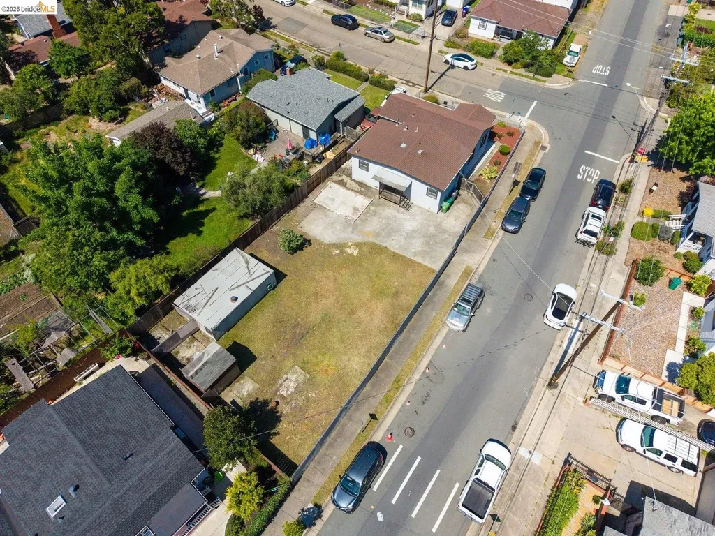 3986 Delmont Avenue Oakland CA 94605