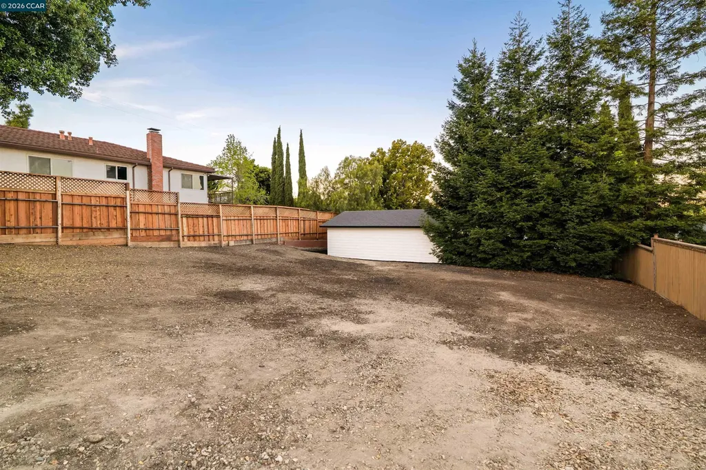 19175 Carlton Avenue Castro Valley CA 94546