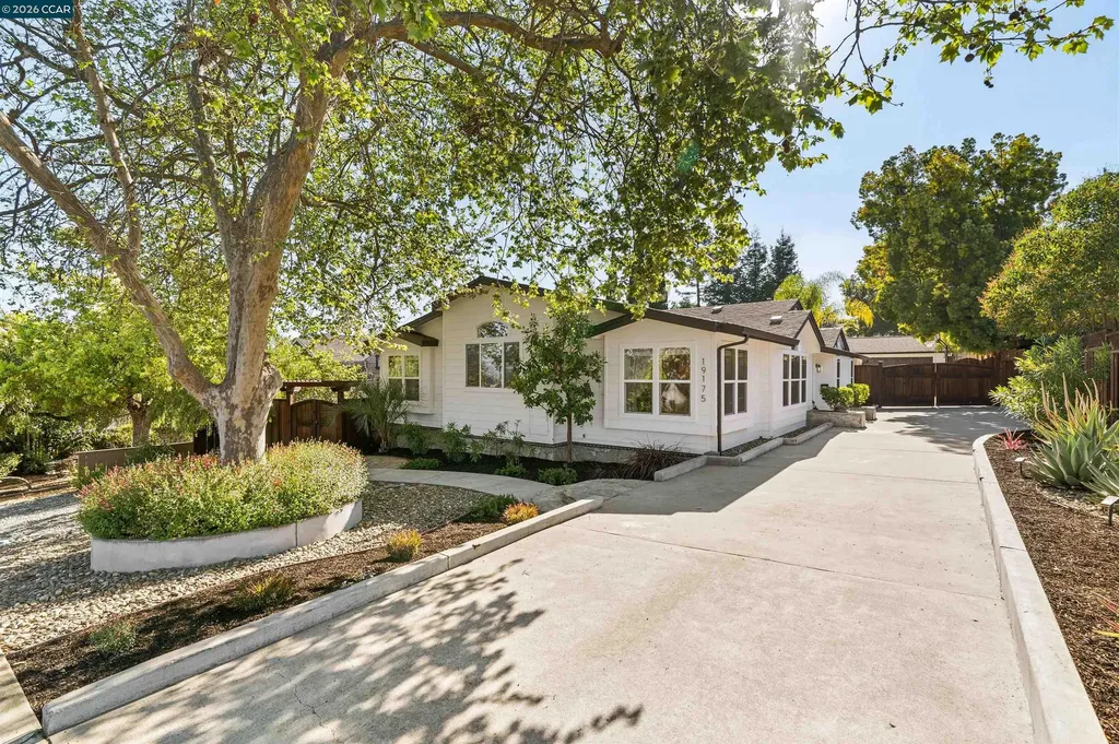 19175 Carlton Avenue Castro Valley CA 94546
