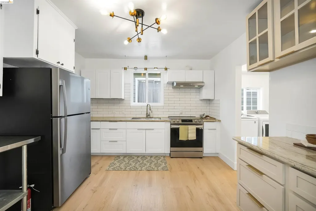 1816 39th Avenue Oakland CA 94601