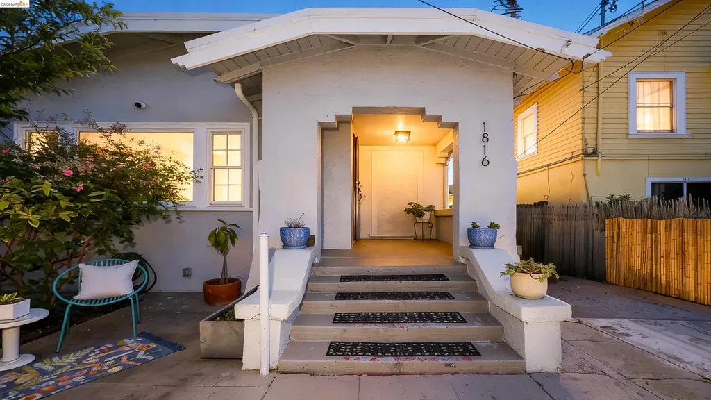 1816 39th Avenue Oakland CA 94601