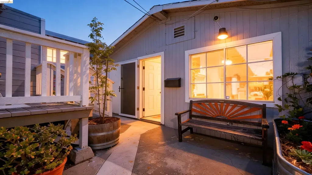1816 39th Avenue Oakland CA 94601