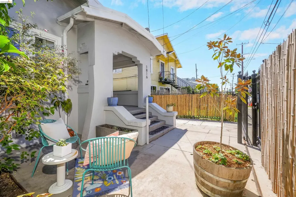 1816 39th Avenue Oakland CA 94601