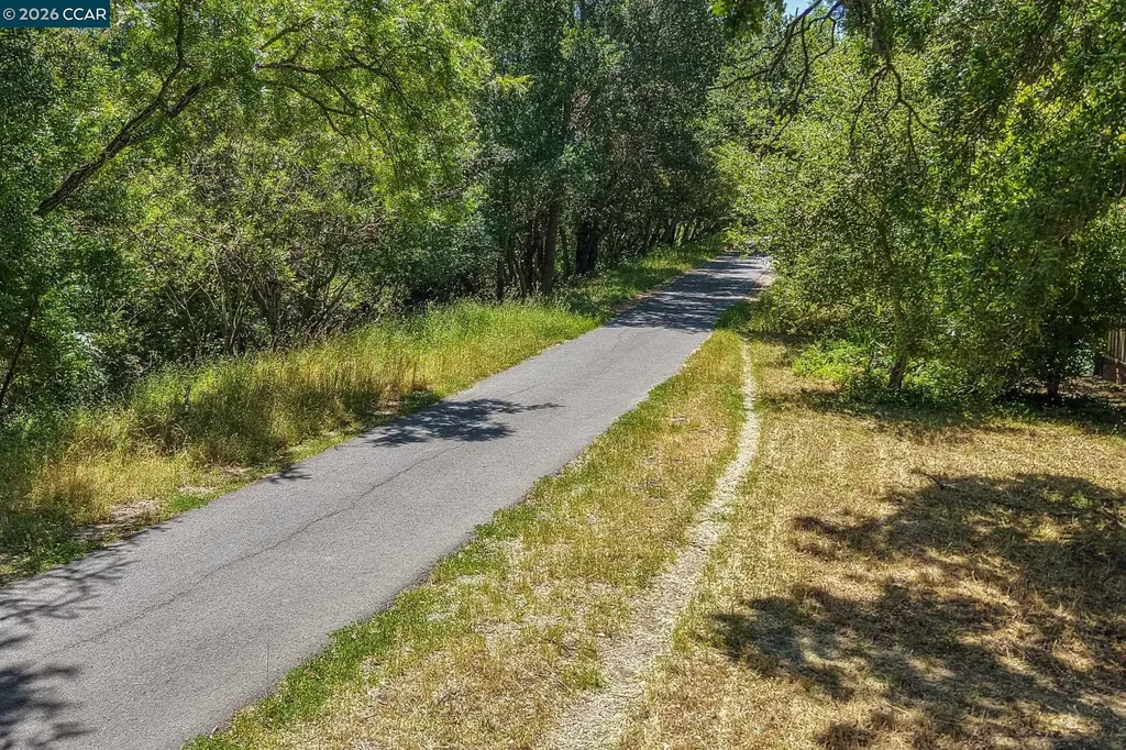 612 St Marys Road Lafayette CA 94549