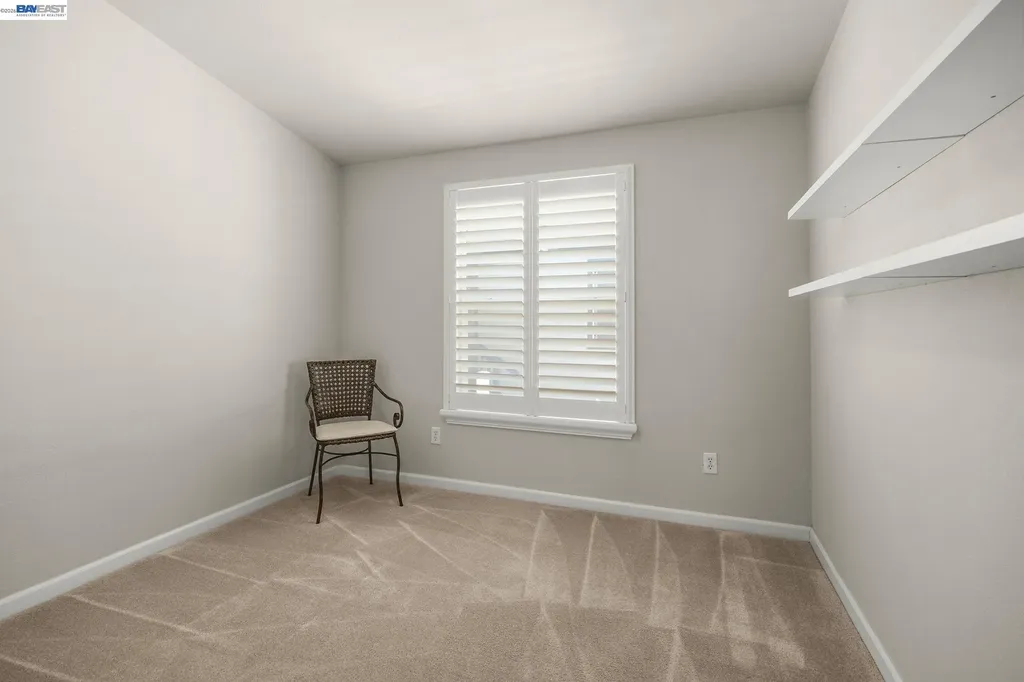 3263 Vineyard Ave., #16 Pleasanton CA 94566