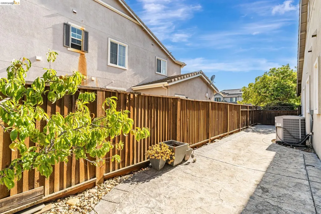 43 Sorrel Court Oakley CA 94561