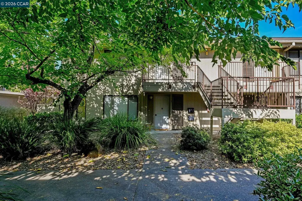 1225 Singingwood Court Walnut Creek CA 94595