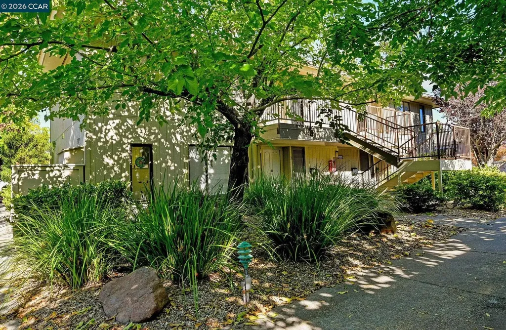 1225 Singingwood Court Walnut Creek CA 94595