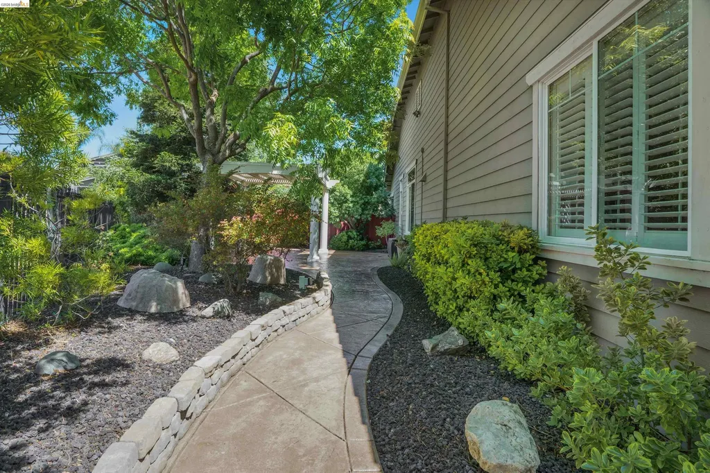 179 Country Club Drive Brentwood CA 94513