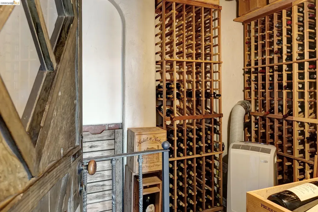 17 Roble Court Berkeley CA 94705
