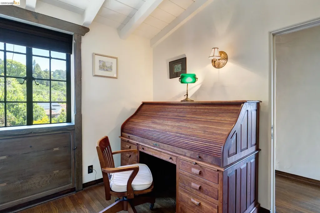 17 Roble Court Berkeley CA 94705