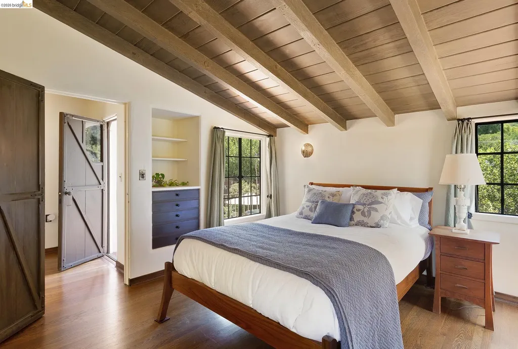 17 Roble Court Berkeley CA 94705