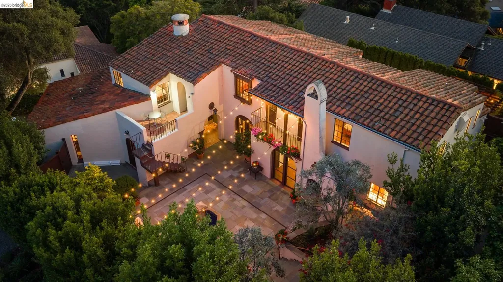 17 Roble Court Berkeley CA 94705