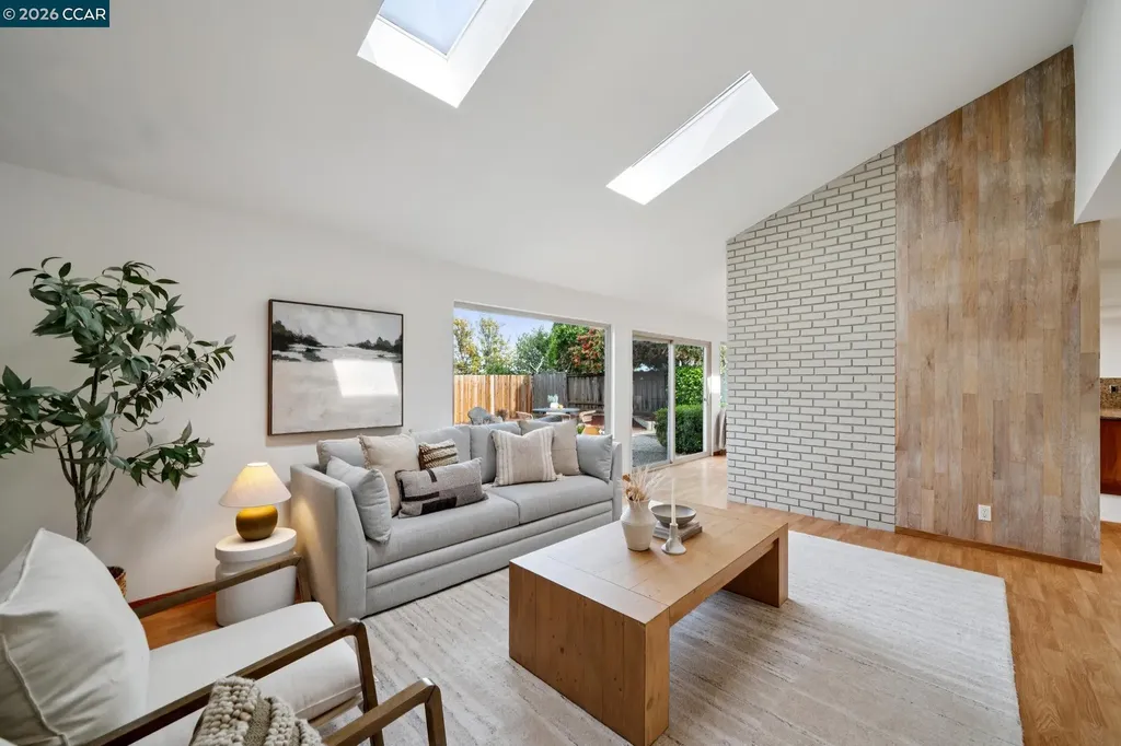 2405 Griffanti Court Martinez CA 94553