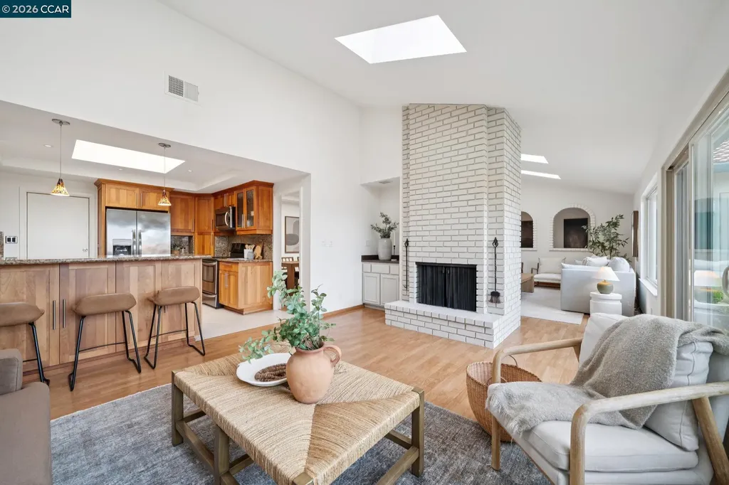 2405 Griffanti Court Martinez CA 94553