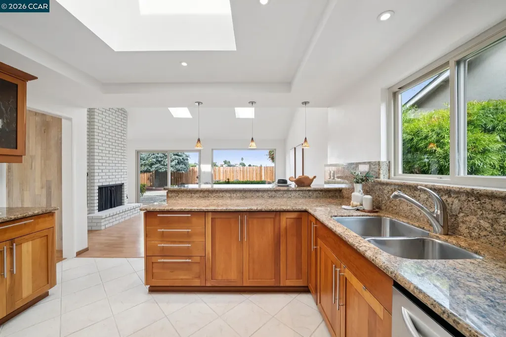 2405 Griffanti Court Martinez CA 94553