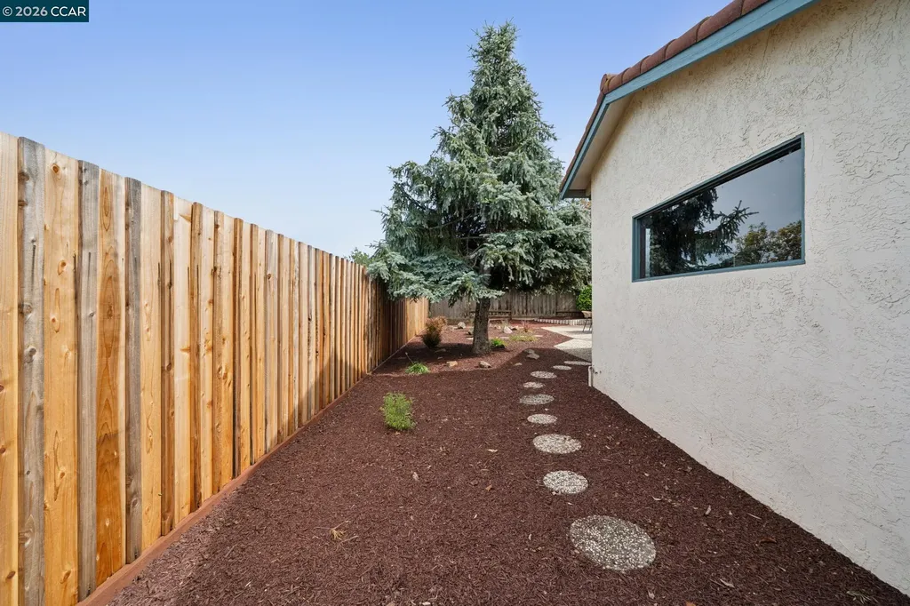 2405 Griffanti Court Martinez CA 94553