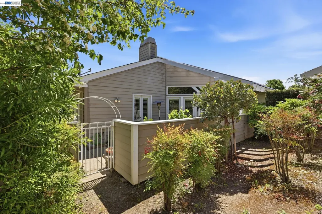 7961 Kemper Court Pleasanton CA 94588
