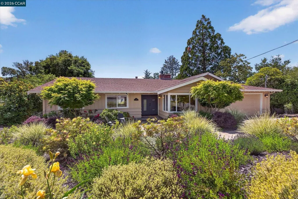 26 Carisbrook Drive Orinda CA 94563