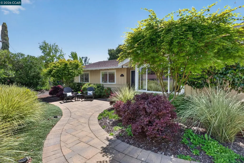 26 Carisbrook Drive Orinda CA 94563