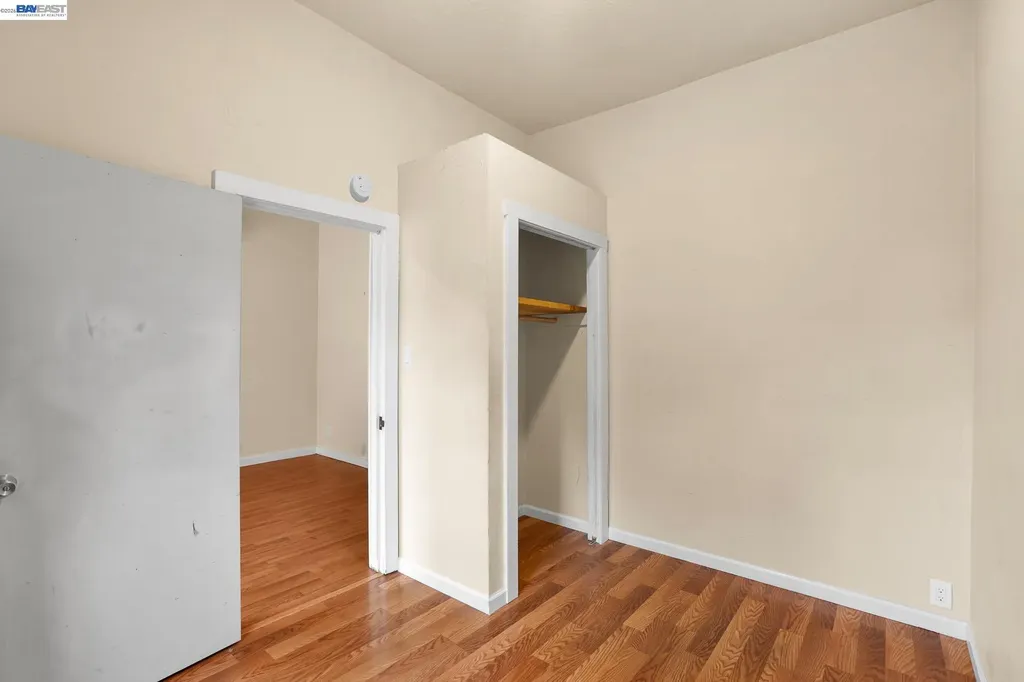 502 Lewis Street Oakland CA 94607