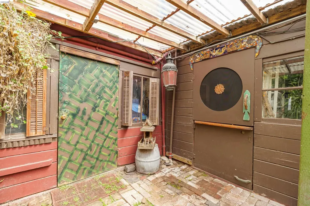 1735 Tenth Street Berkeley CA 94710