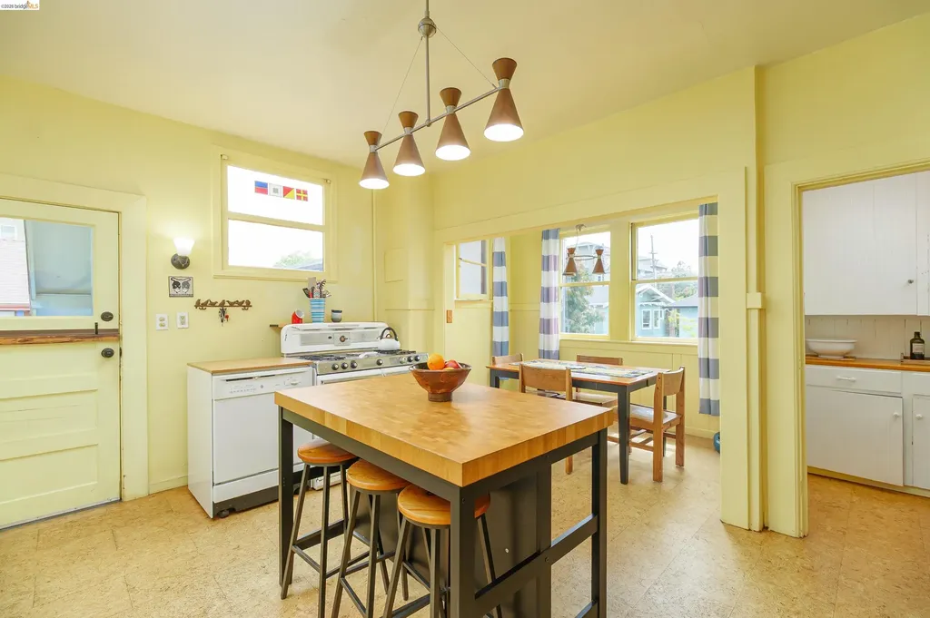 1735 Tenth Street Berkeley CA 94710