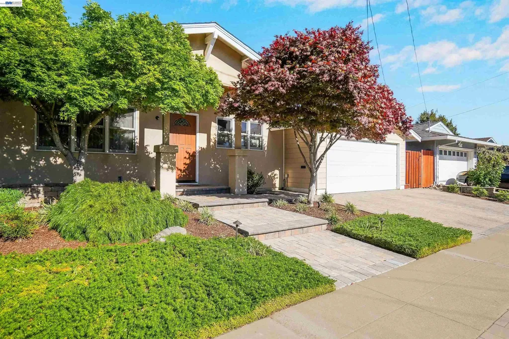 24654 Broadmore Avenue Hayward CA 94544
