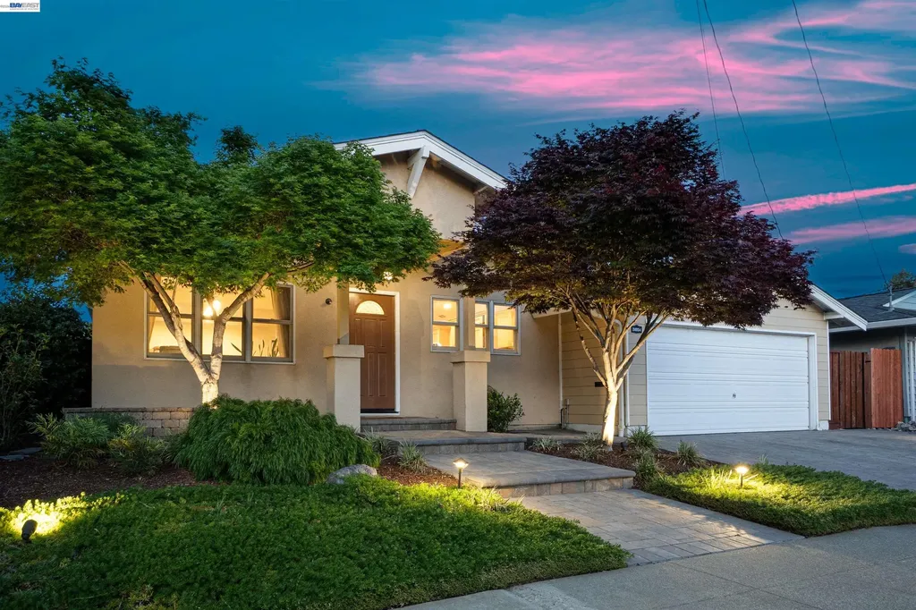 24654 Broadmore Avenue Hayward CA 94544