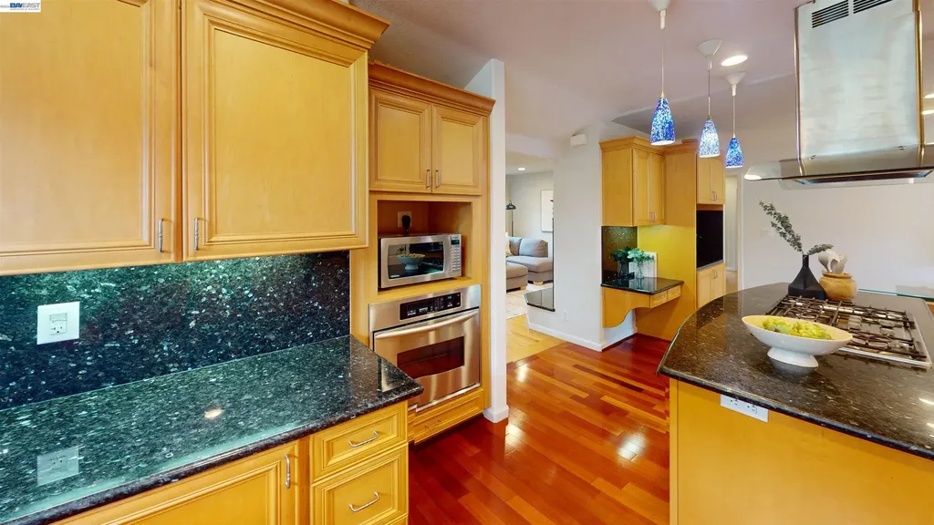 24654 Broadmore Avenue Hayward CA 94544