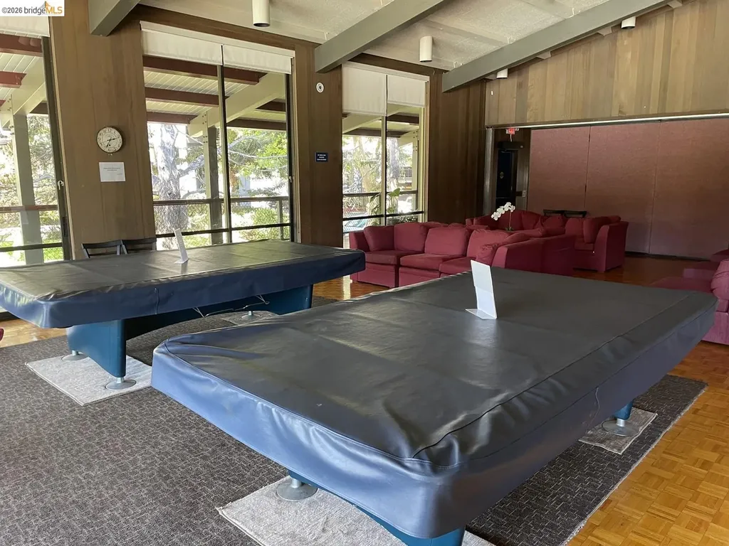 6 Captain Drive Emeryville CA 94608