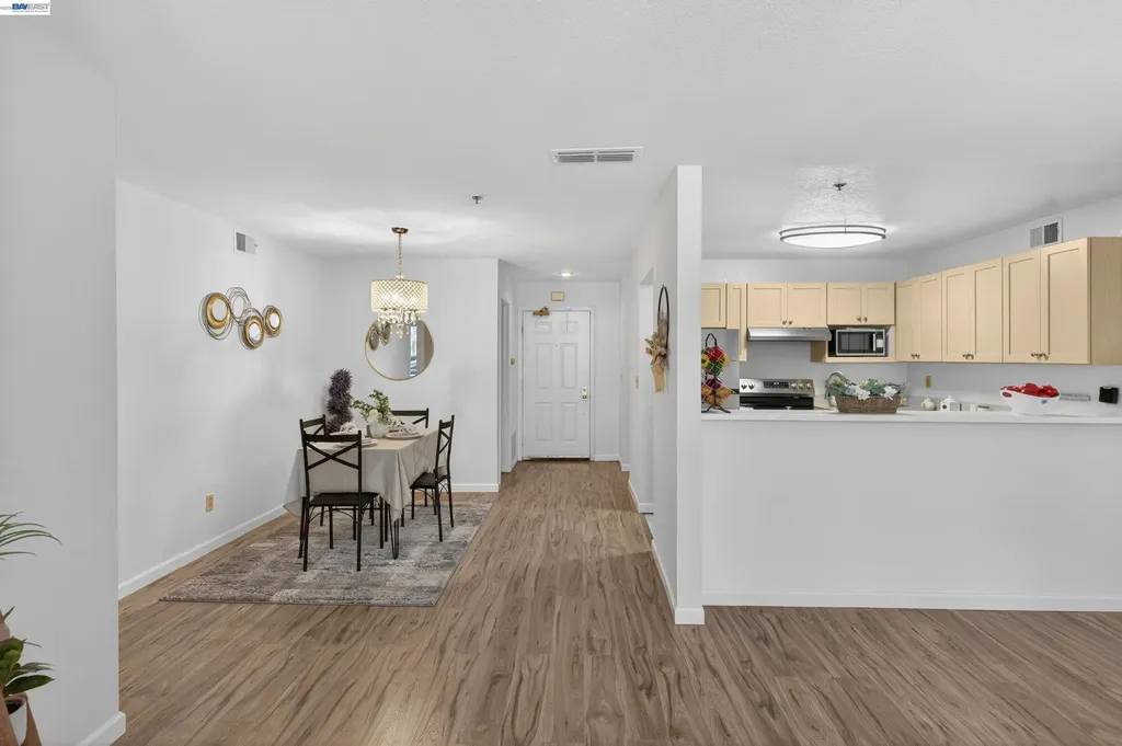 535 Pierce Street Albany CA 94706