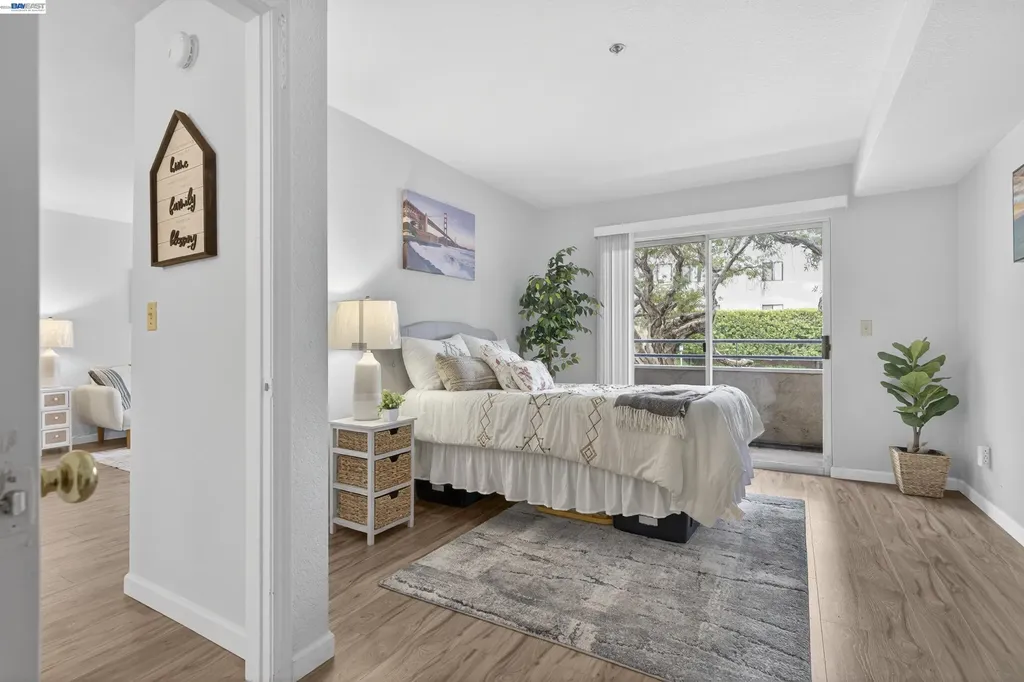535 Pierce Street Albany CA 94706