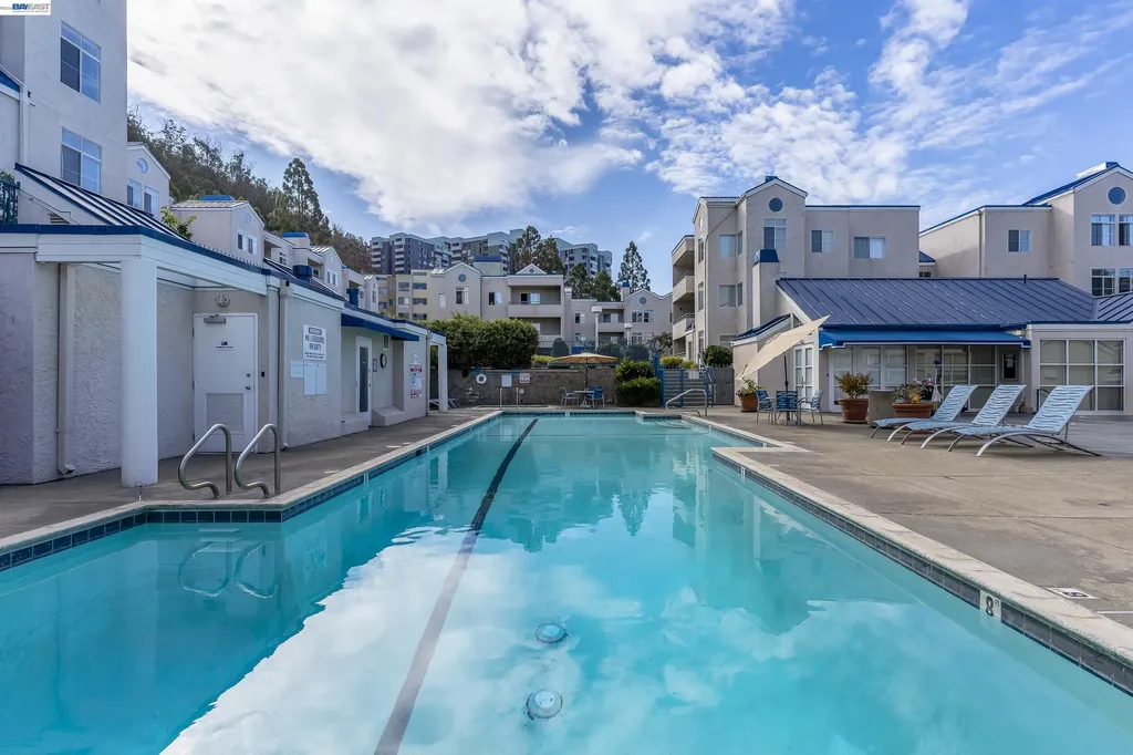 535 Pierce Street Albany CA 94706