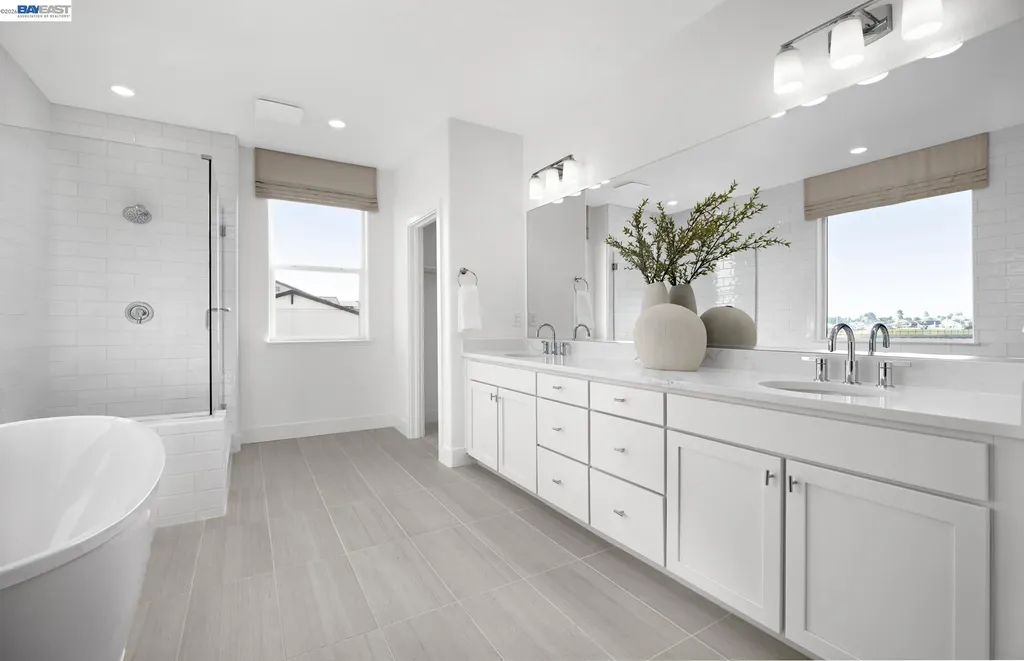 534 Lee Loop Discovery Bay CA 94505