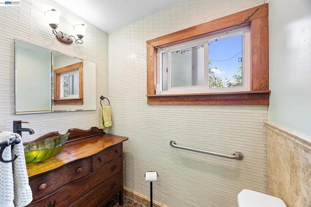 357 Perkins Drive San Lorenzo CA 94541