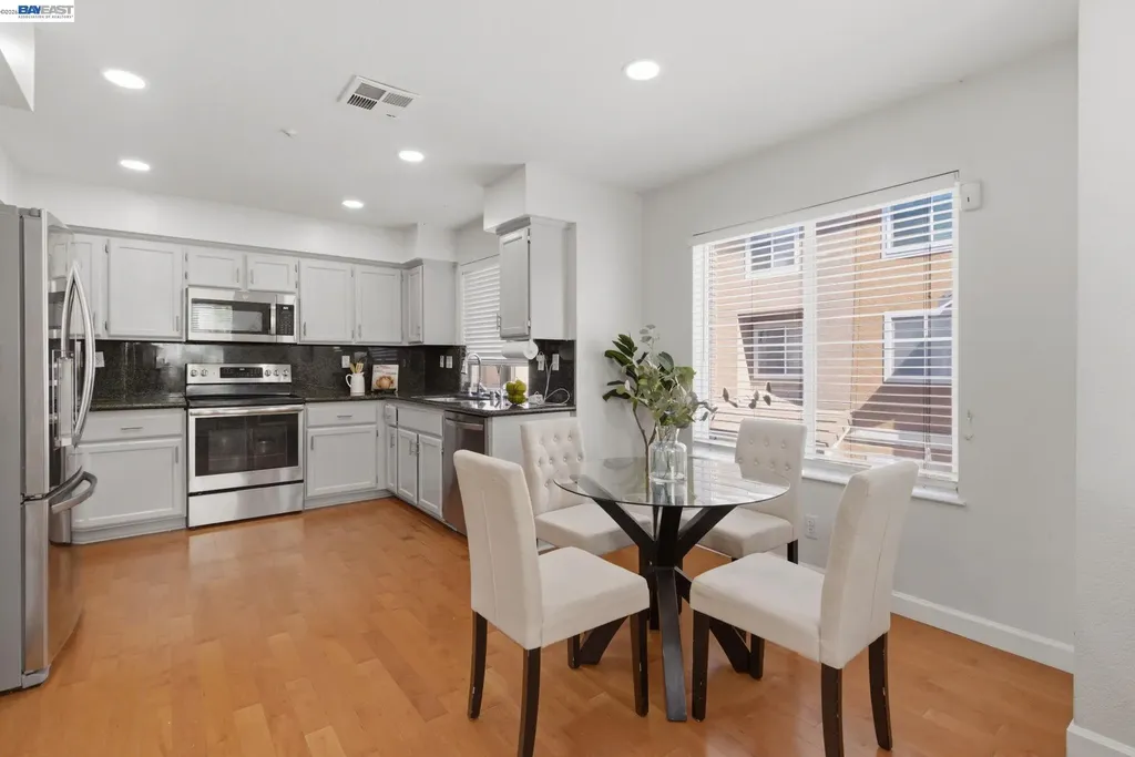 4731 Mangrove Drive Dublin CA 94568