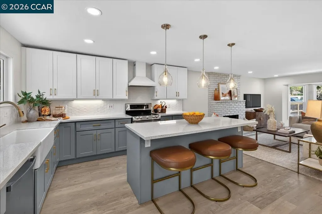 2481 Casa Way Walnut Creek CA 94597