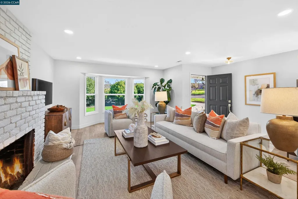 2481 Casa Way Walnut Creek CA 94597